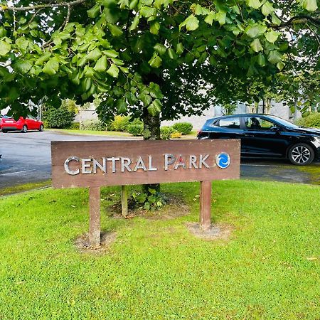A Room In Central Park Apts Carrick-on-Shannon Экстерьер фото